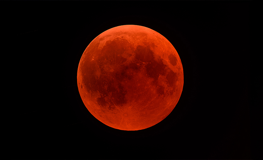 luna roja